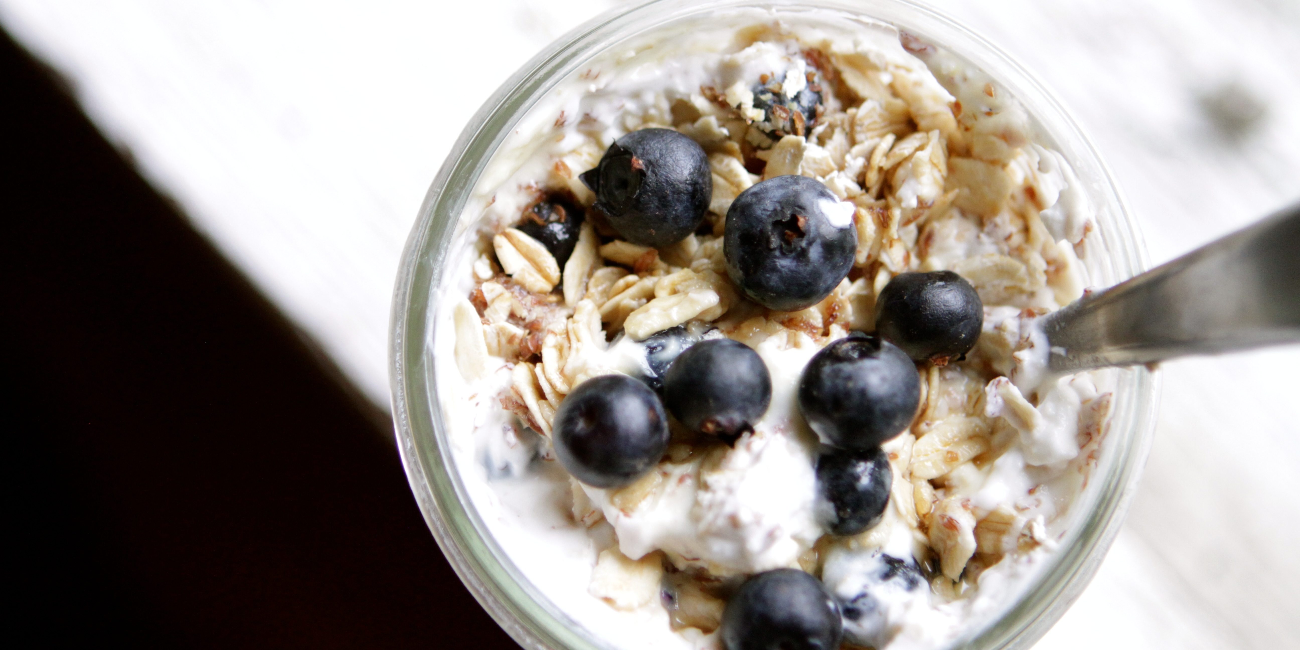 Overnight Oats with Yogurt - Nourish Nutrition Blog