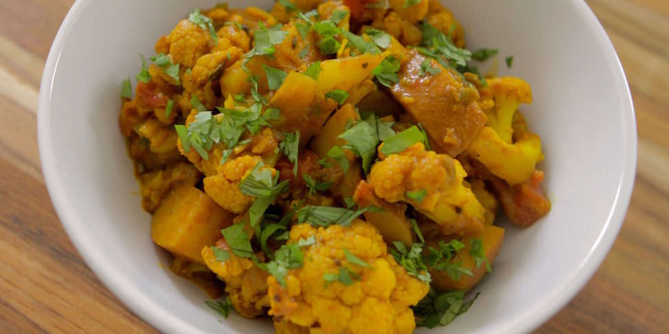 ALOO GOBI: SAVORY DETOX RECIPE | Ali Miller RD